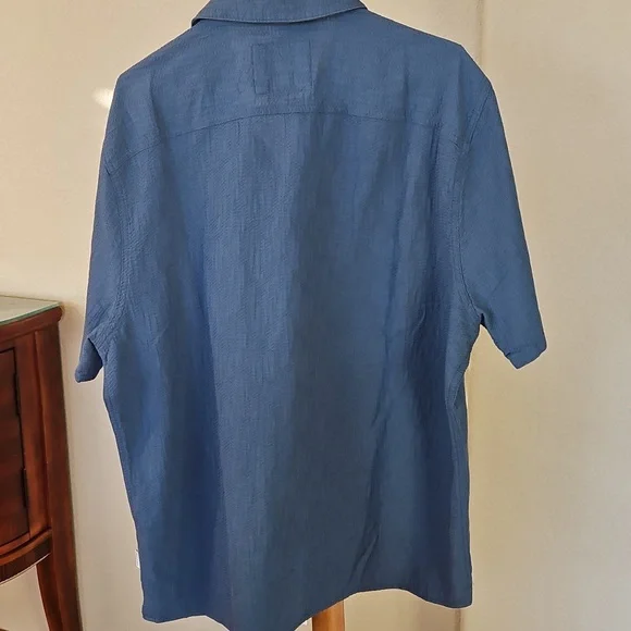Hollister Men's Casual Blue Button Down Shirt, XL - Picture 3 of 5
